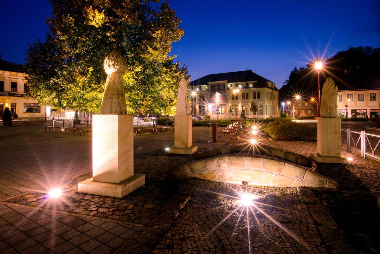 Apartman - Dum Ceskeho Svycarska Krásná Lípa Buitenkant foto